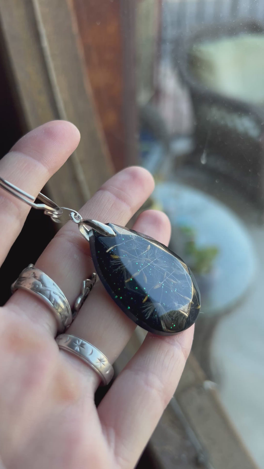 Real Dandelion GEM Charm Keychain, Silver Custom Handcrafted Resin and Dandelion Key Ring, Make a Wish Gift for Best Friend or Dreamer